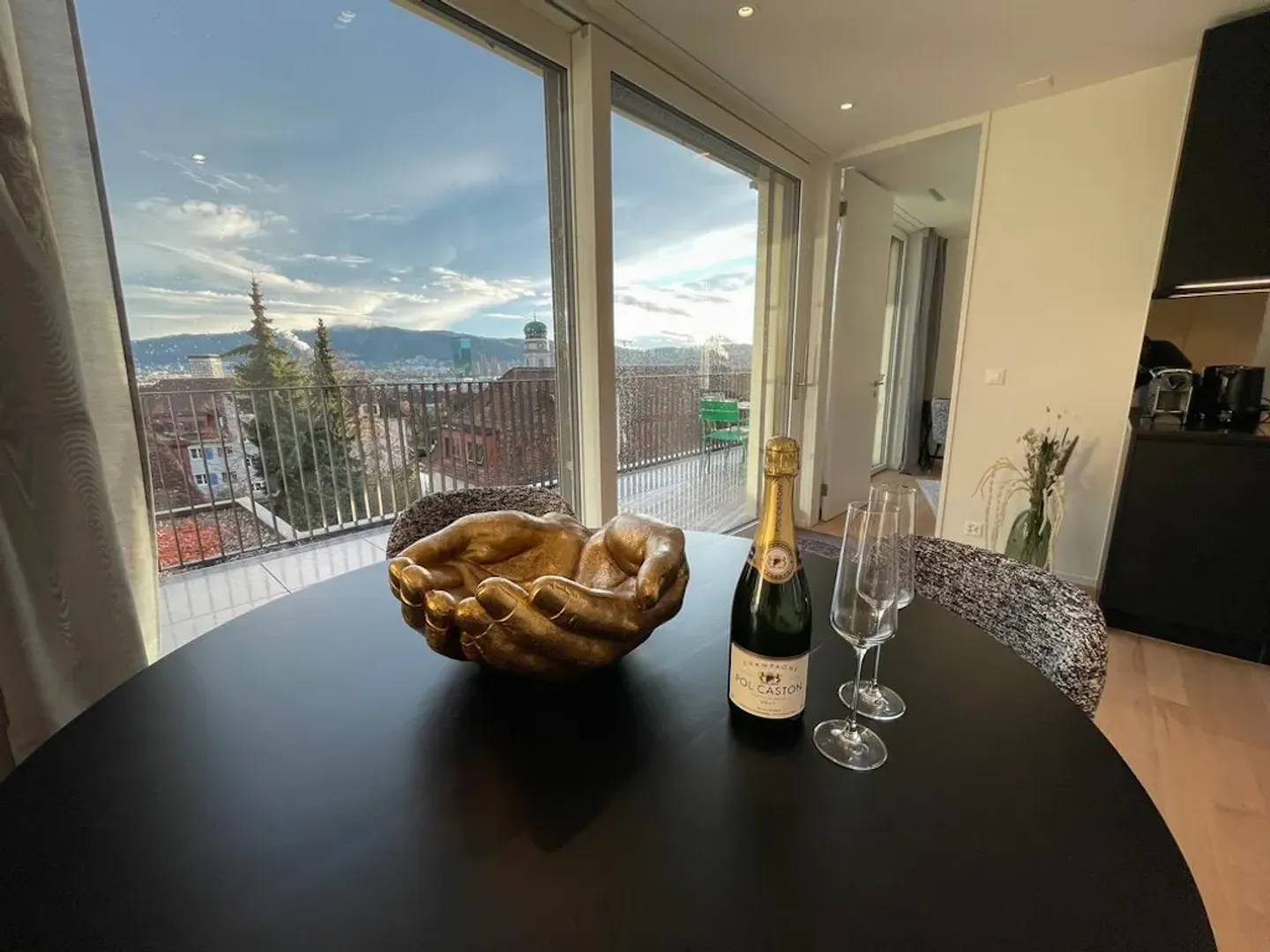 Appartement à louer - Photo 1 sur 10