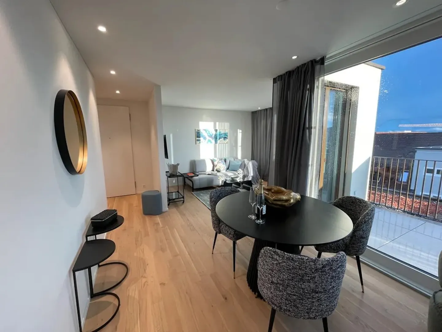Appartement à louer - Photo 3 sur 10