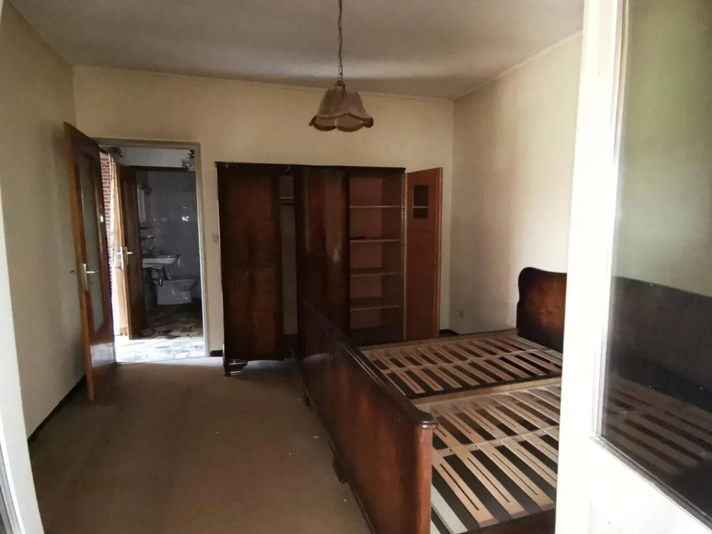 Charmantes Haus mit Garten - Foto 8 von 13