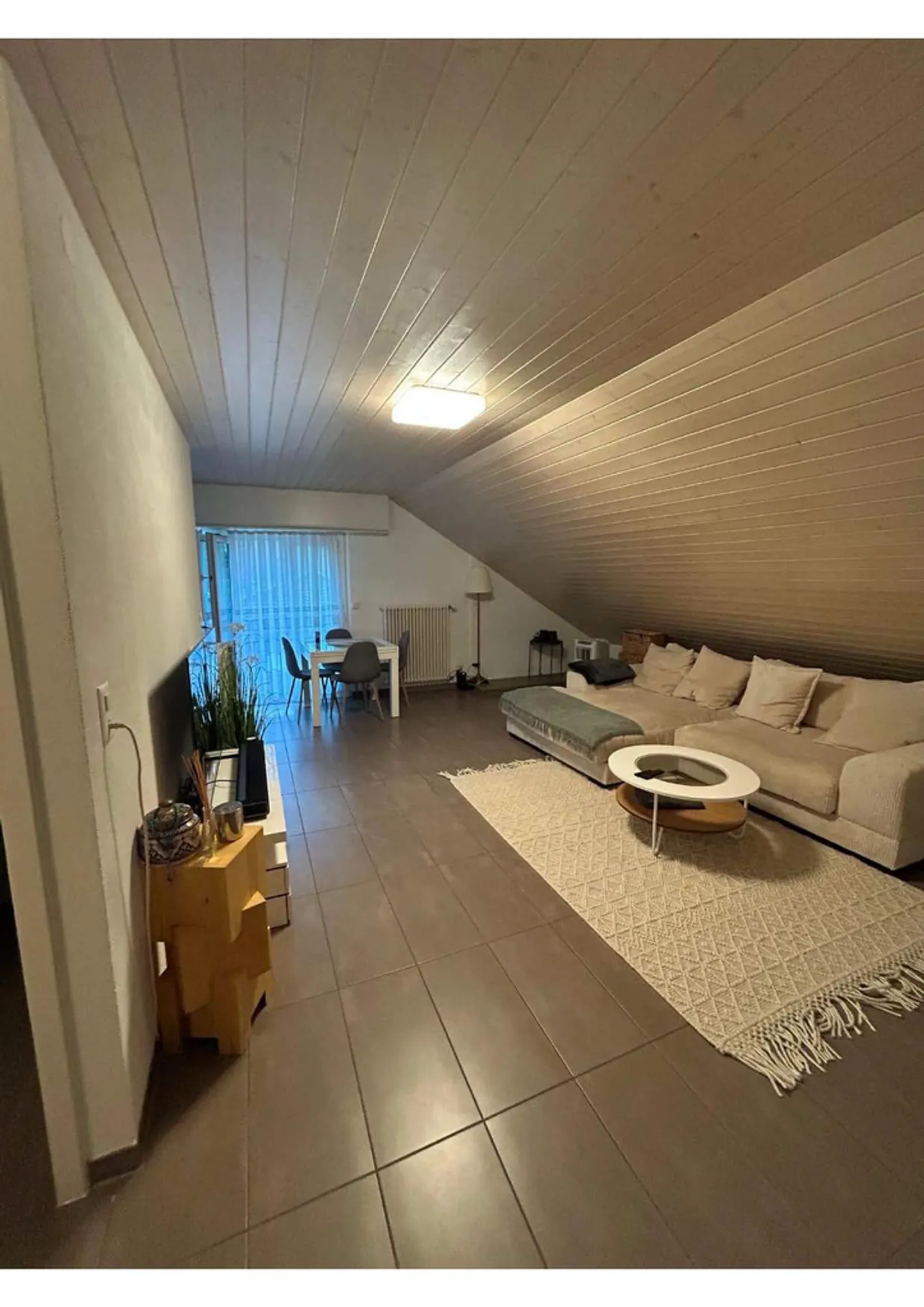 2-room apartment - Photo 2 of 6