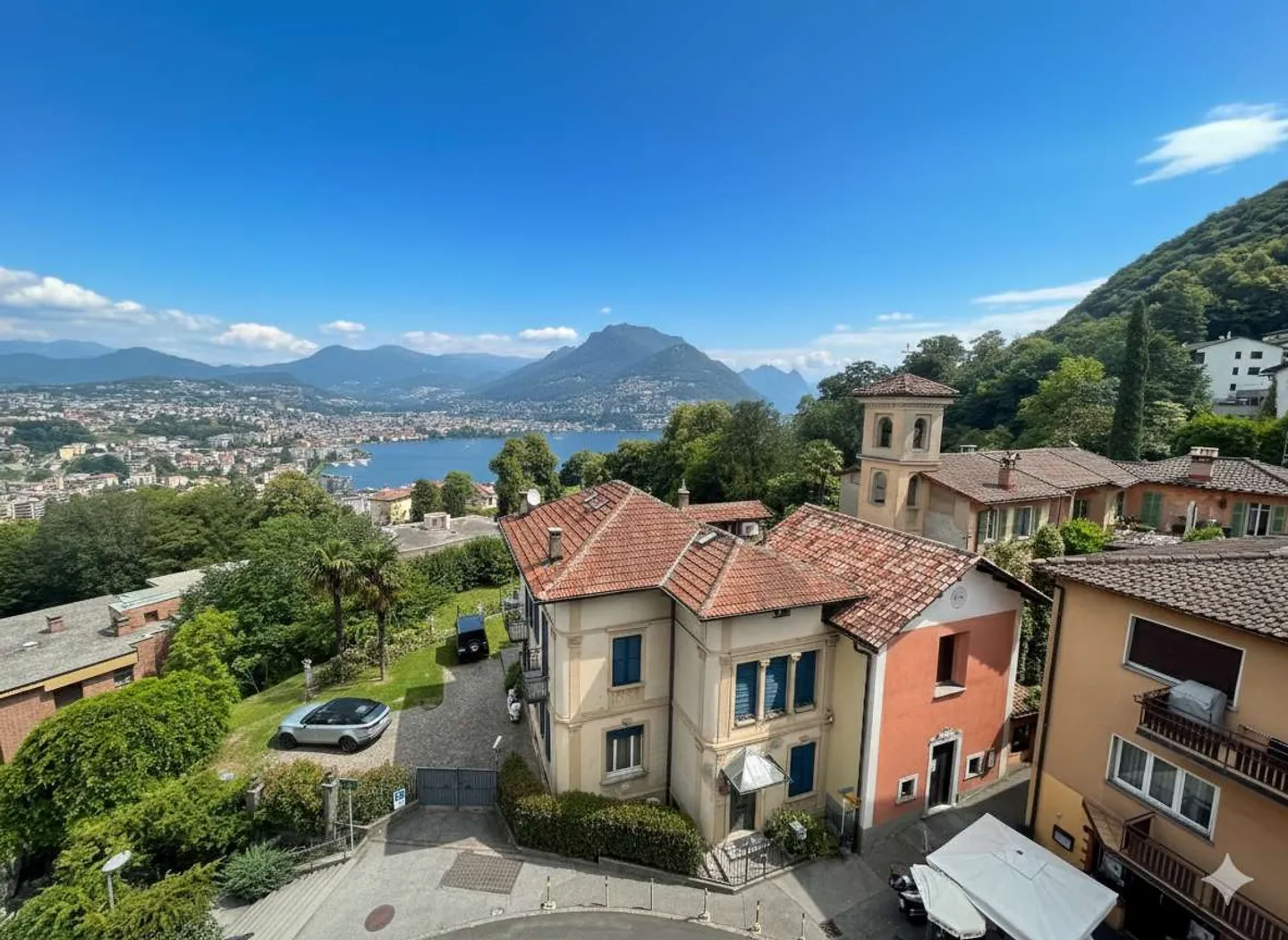 Penthouse with Lake View in Lugano - Photo 2 of 38