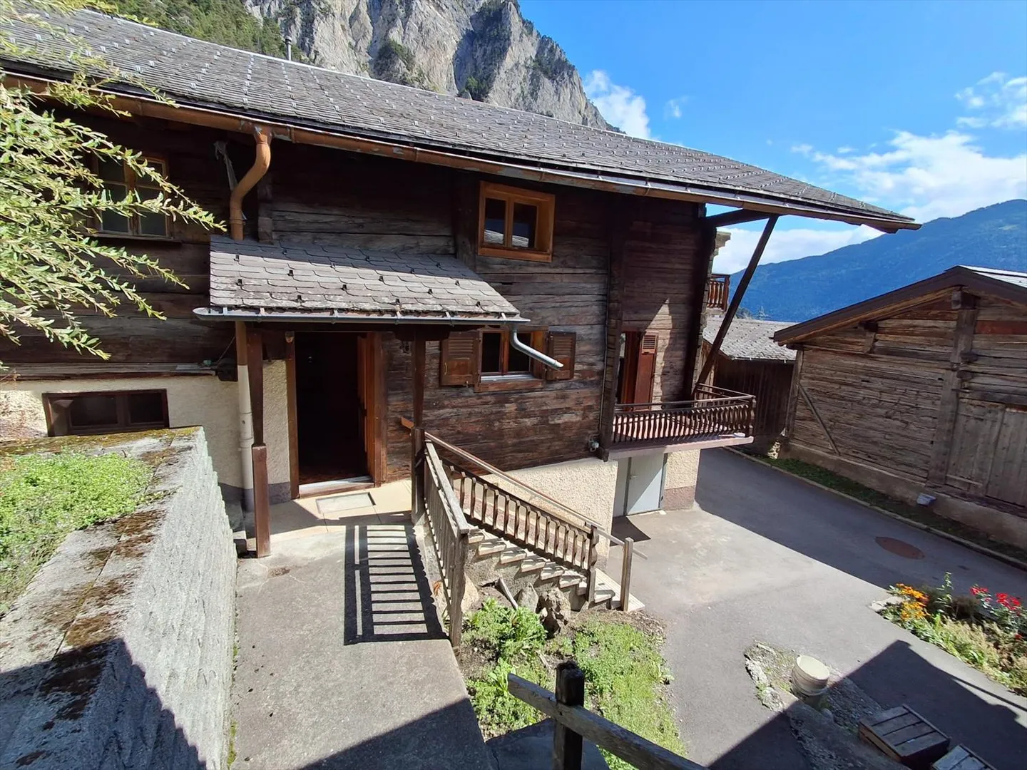 Chalet 4.5 pièces - Photo 3 sur 13