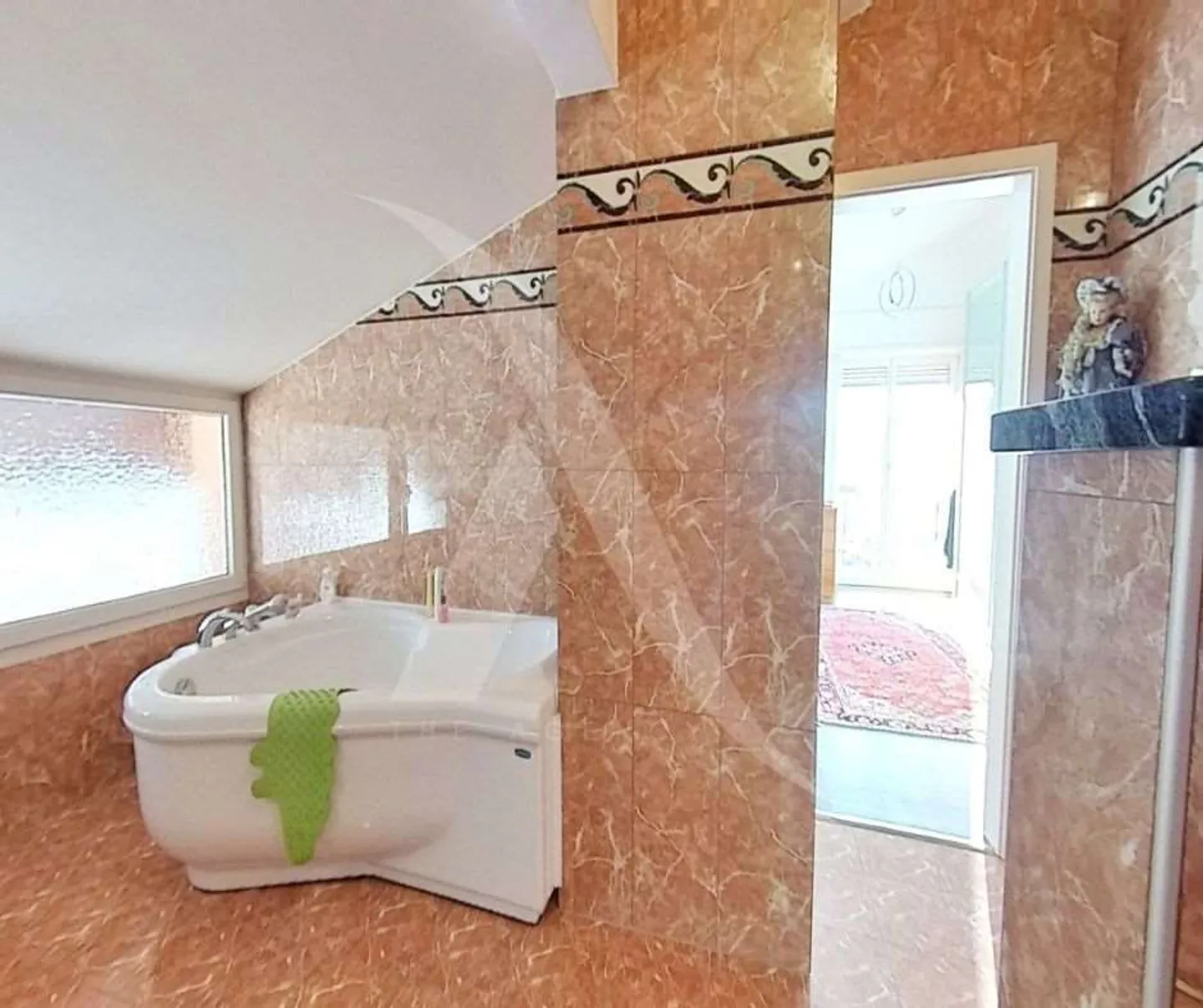 Penthouse with Lake View in Lugano - Photo 33 of 38