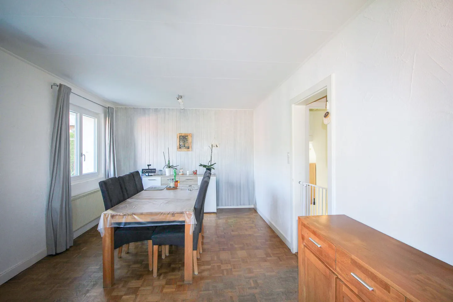 Casa indipendente con 5 camere e garage con potenziale di espansione - Foto 7 di 26