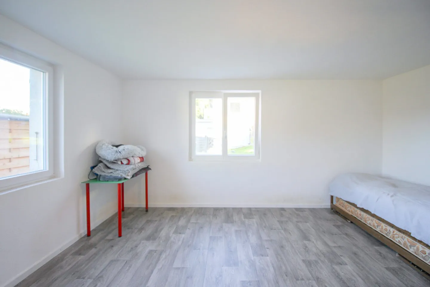 Casa indipendente con 5 camere e garage con potenziale di espansione - Foto 15 di 26