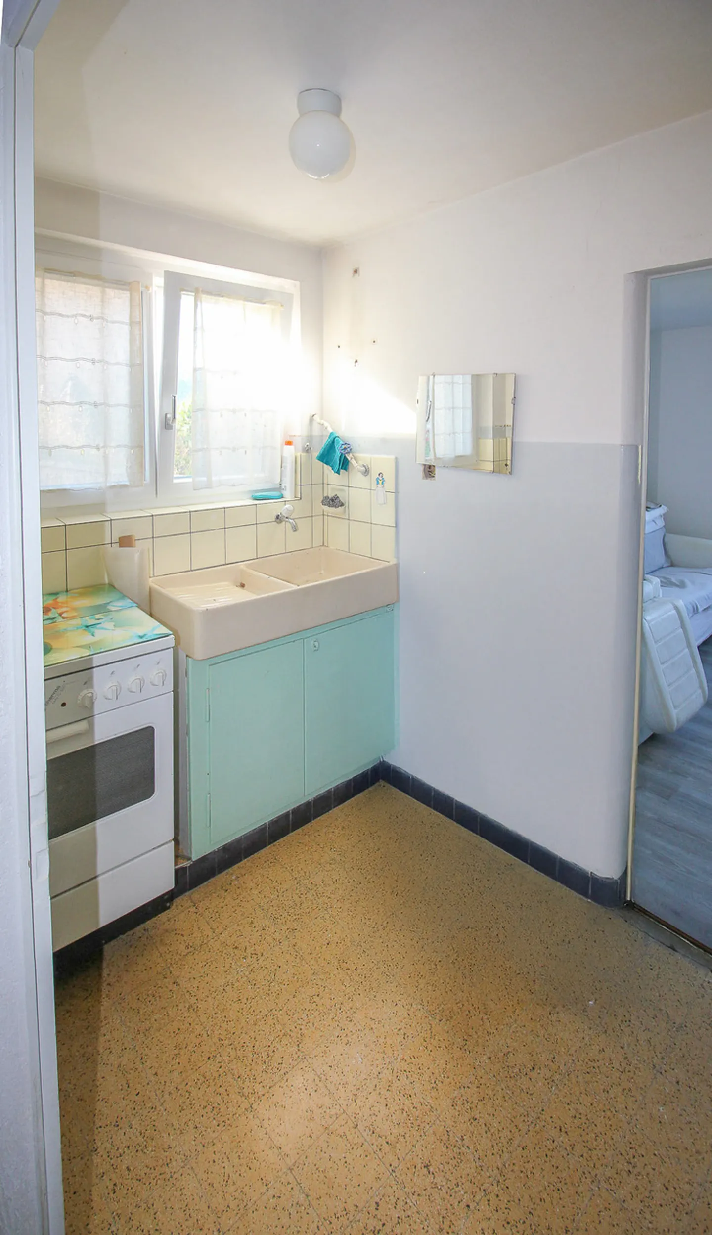 Casa indipendente con 5 camere e garage con potenziale di espansione - Foto 17 di 26