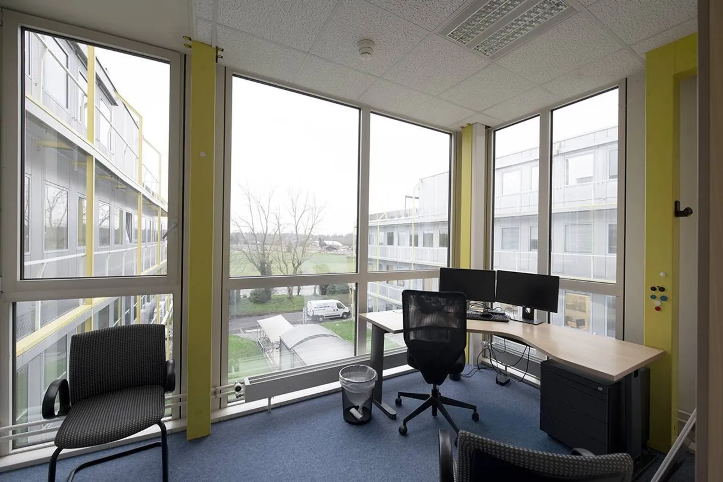 Locali nella zona FTI di circa 720m2 a Plan-les-Ouates - Foto 7 di 9