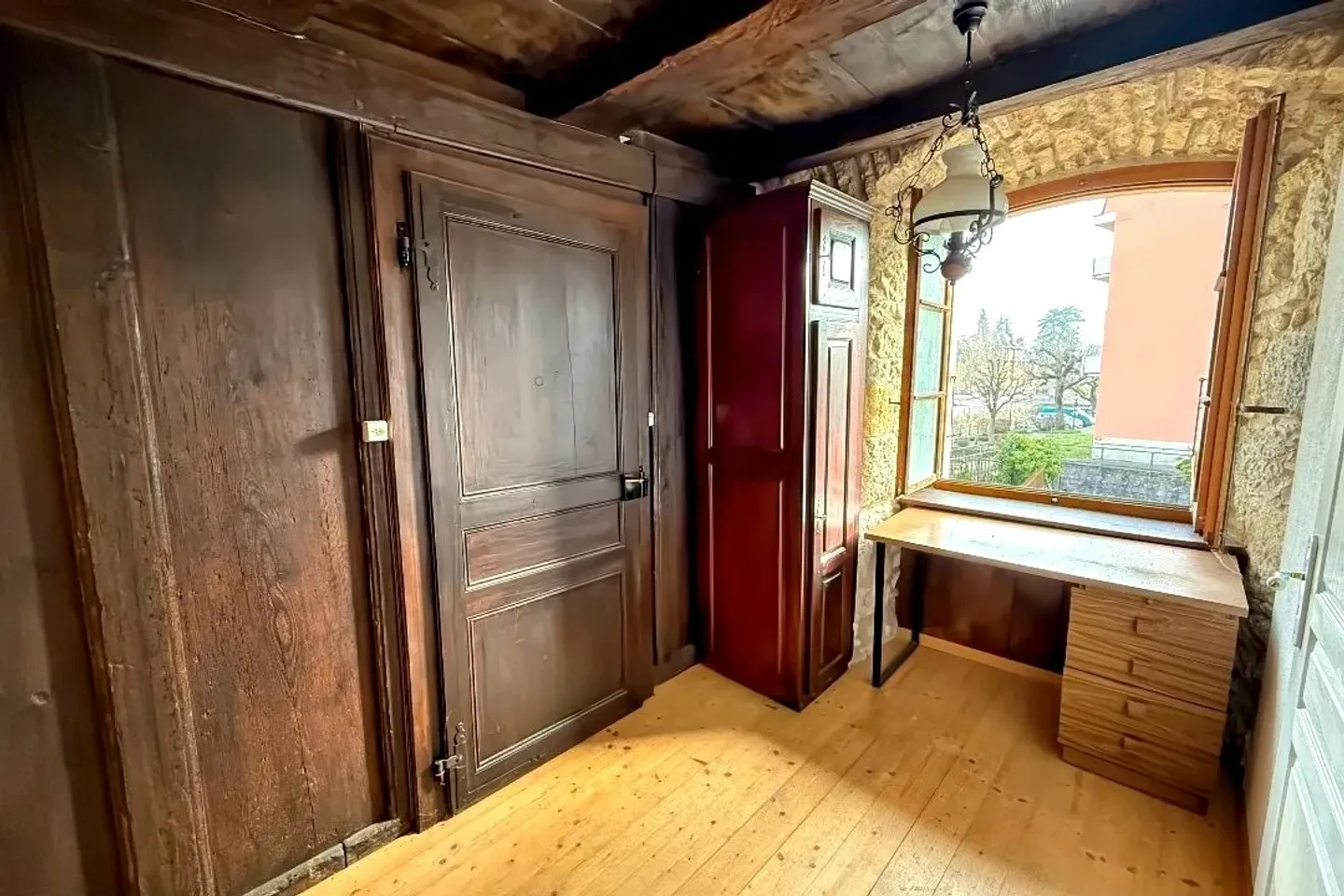 «Apartment mit Charakter in der Altstadt von Porrentruy mit Gemeinschaftsterrasse» - Foto 6 von 13