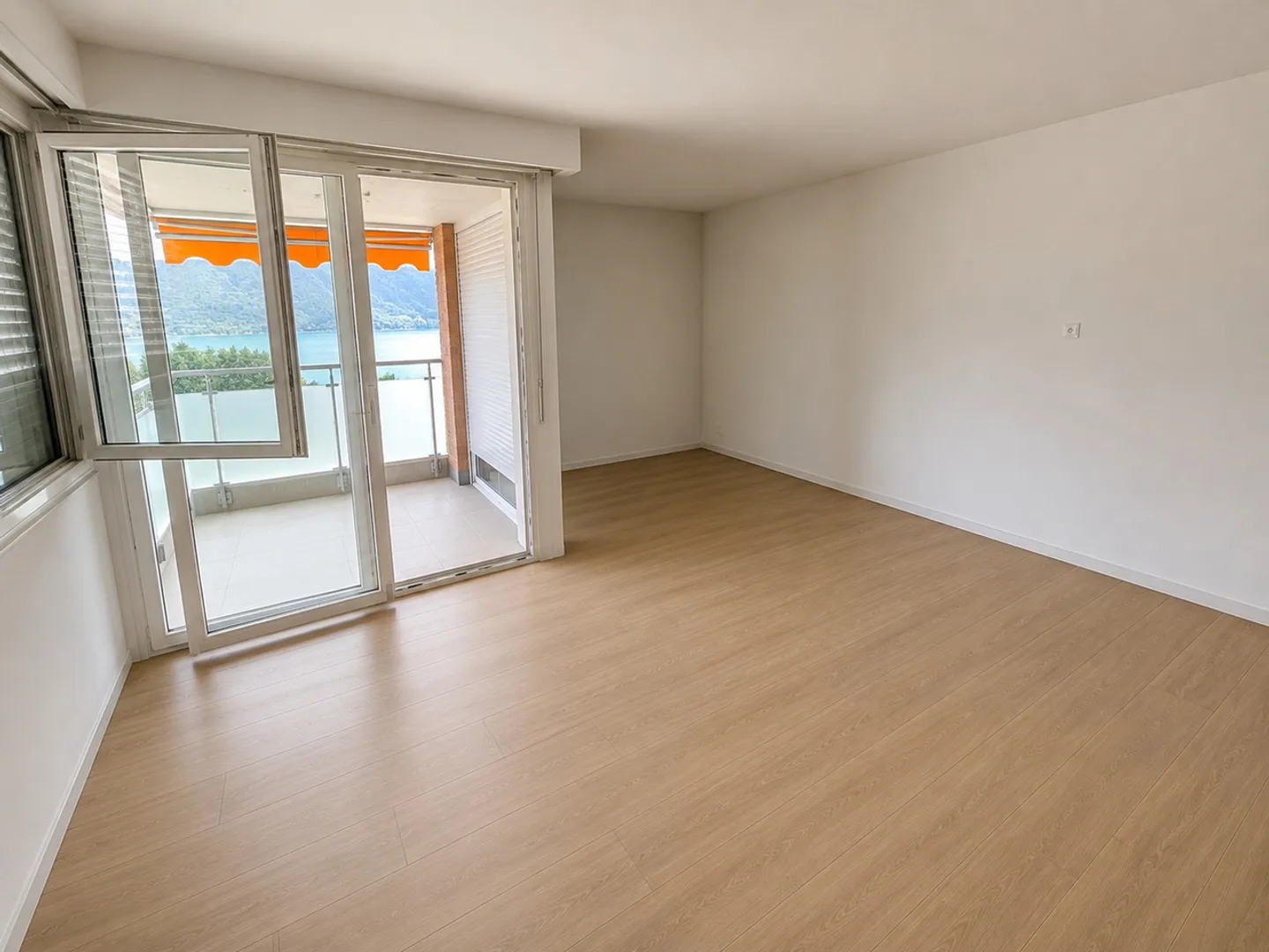 3.5-ROOM APARTMENTS WITH STUNNING LAKE VIEW - Photo 1 of 6