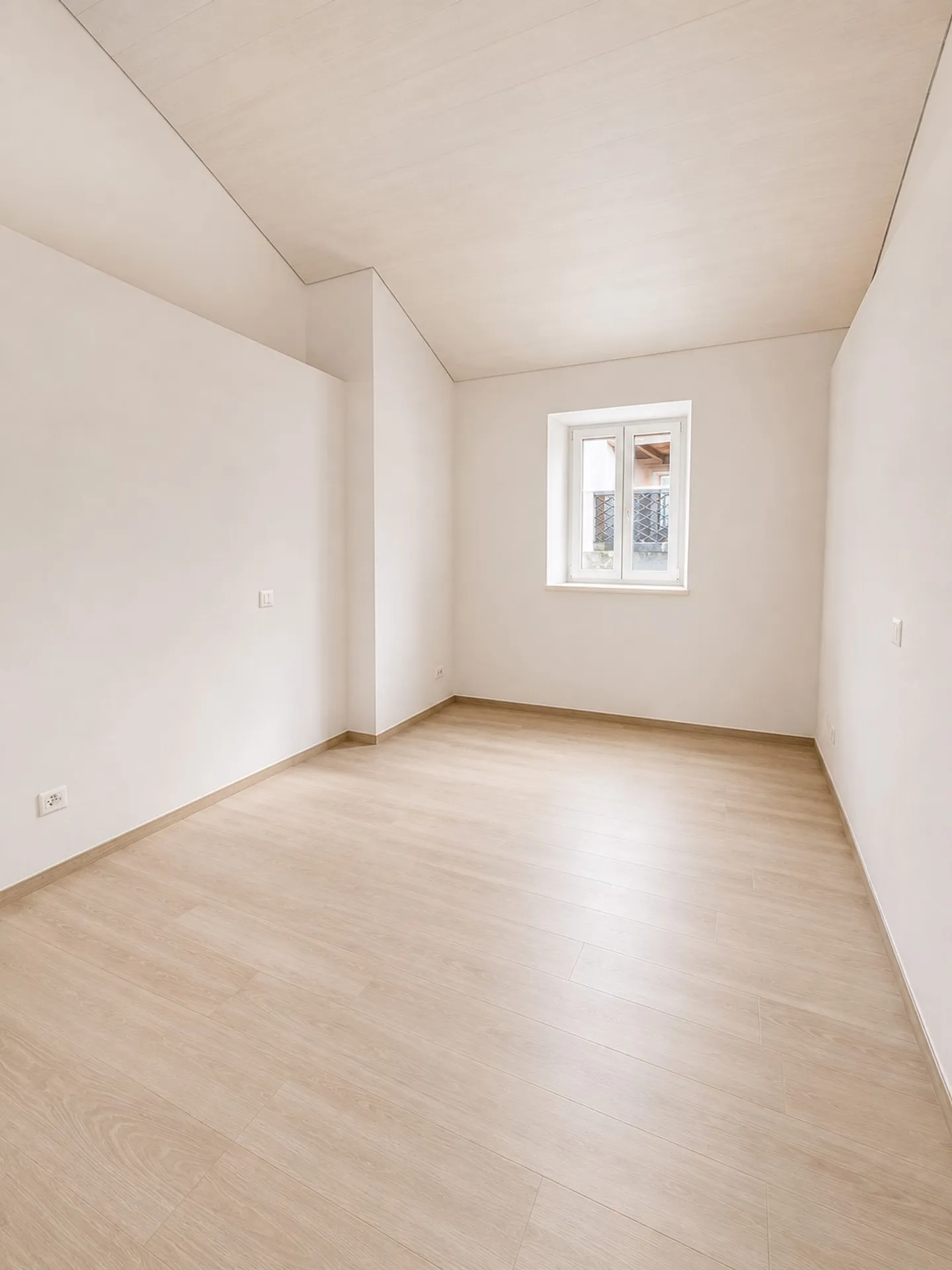 Charmantes Einfamilienhaus mit Garten - Foto 8 von 20