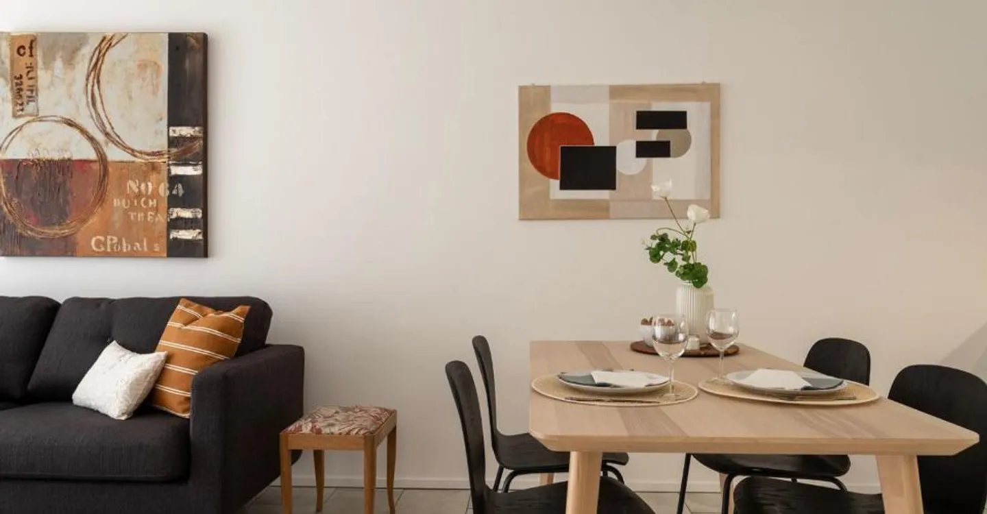 Modern and practical with 2 free net monthly payments - Photo 3 of 9