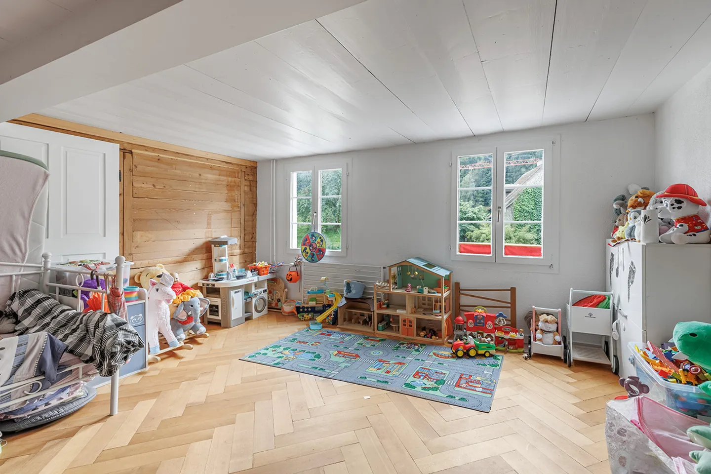 Options de logement variées avec un potentiel de développement attrayant - Photo 8 sur 13