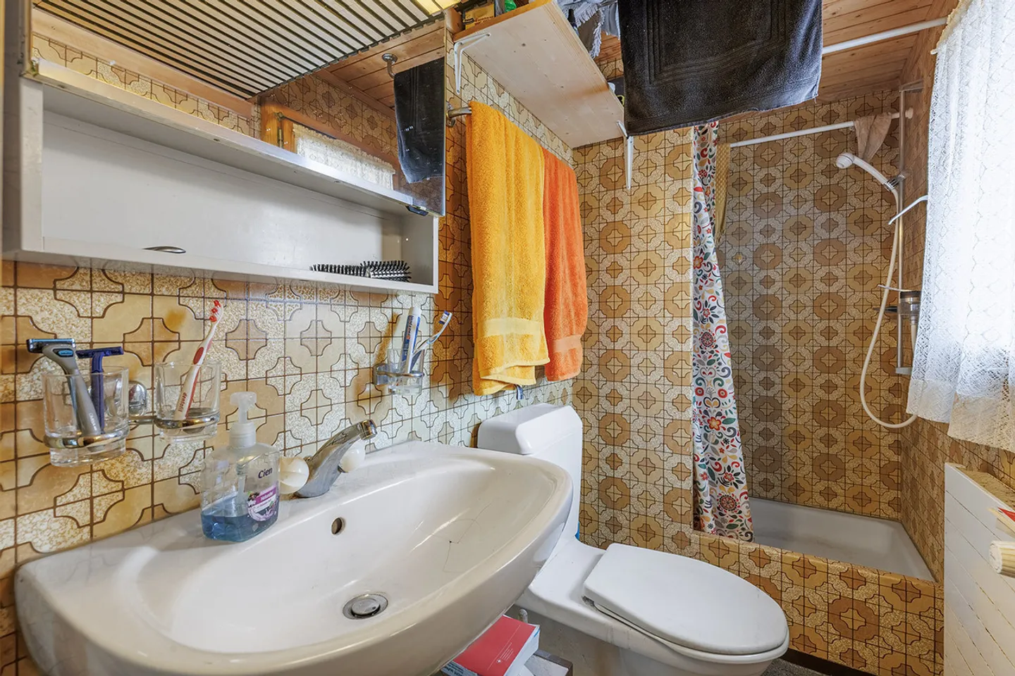 Options de logement variées avec un potentiel de développement attrayant - Photo 13 sur 13