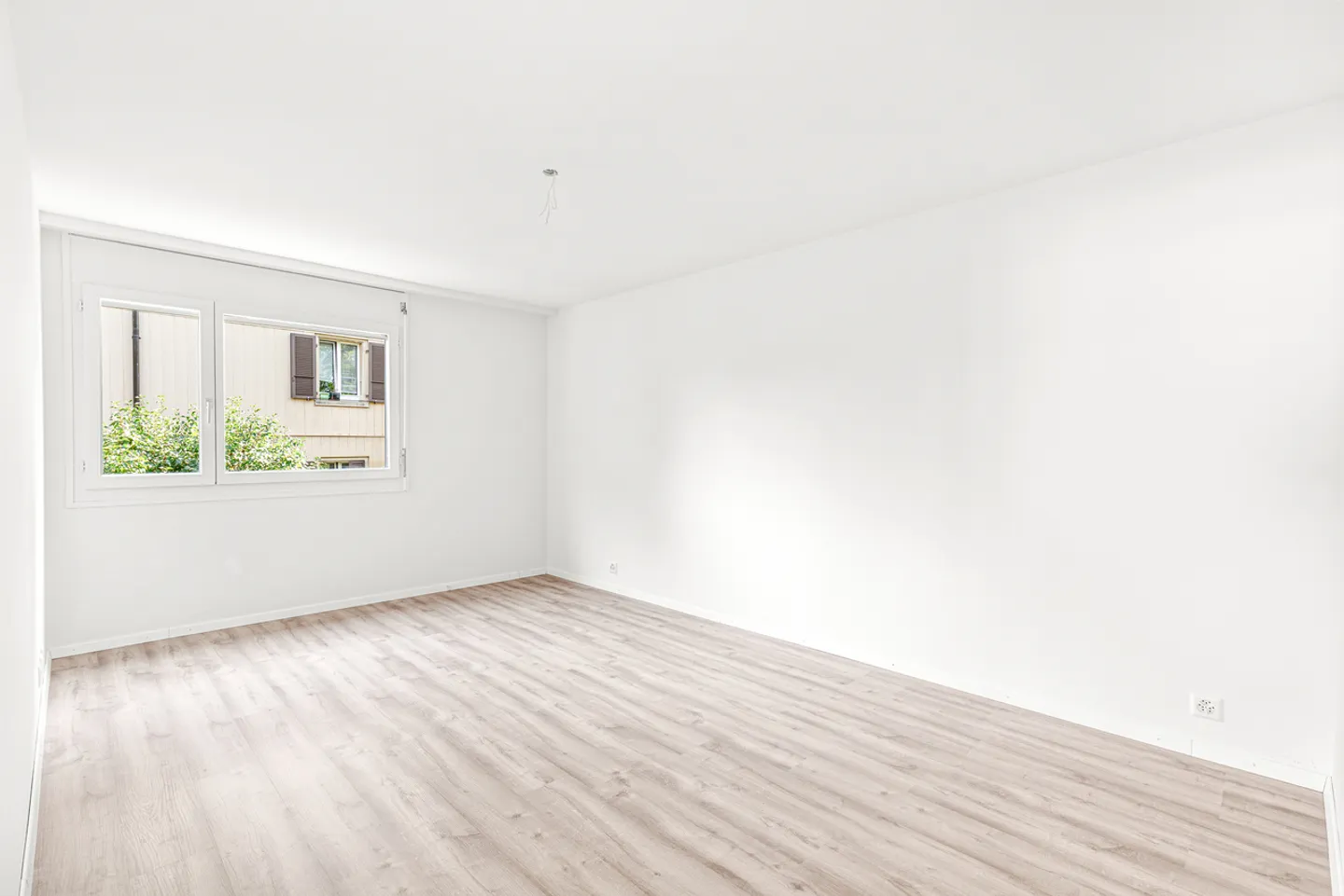 Renoviertes Apartment mit Kamin - Foto 8 von 15