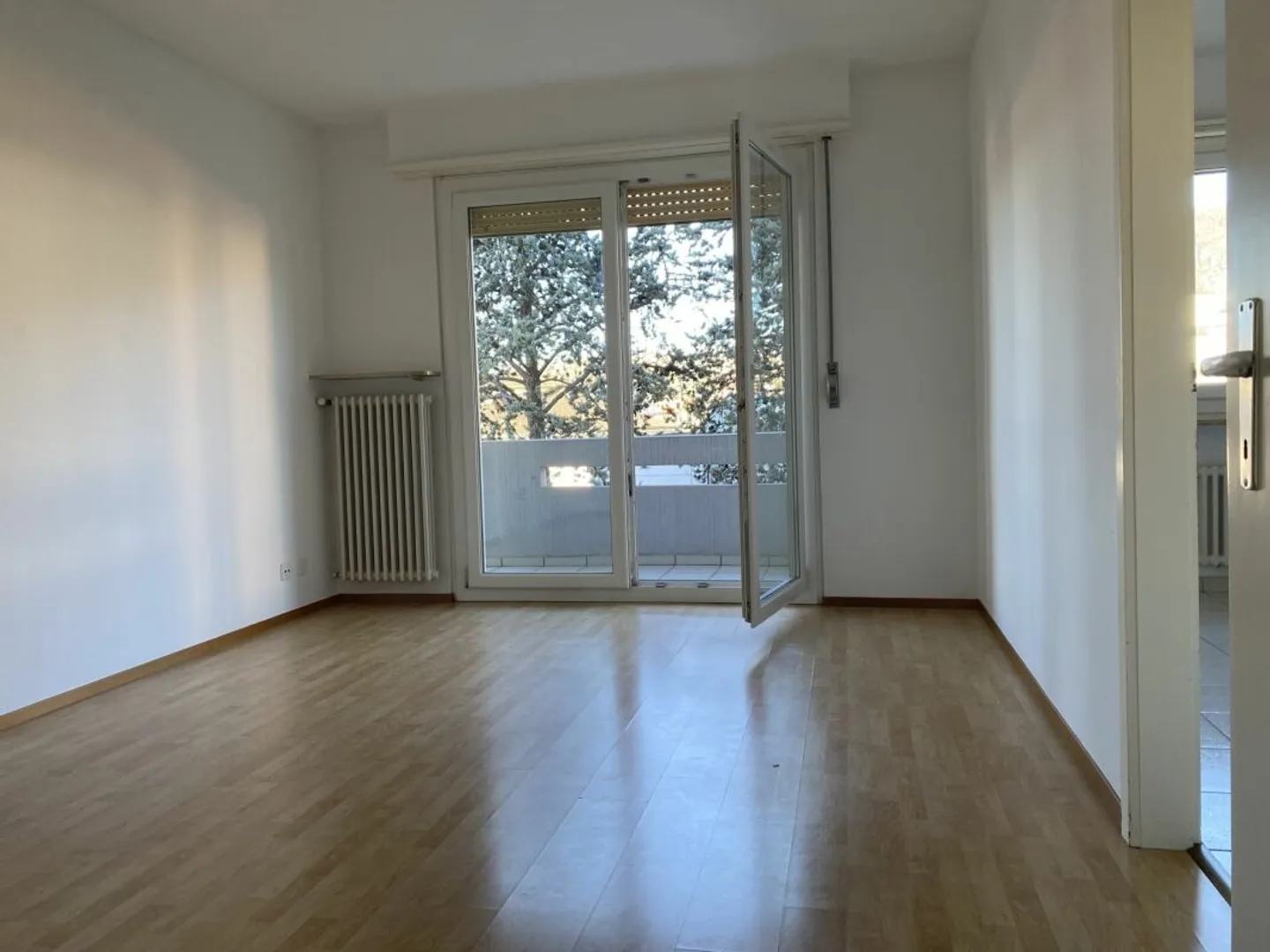 Geräumige 2,5-Zimmer-Wohnung - Foto 2 von 12