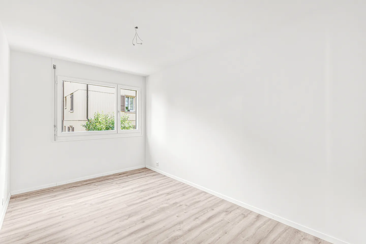 Renoviertes Apartment mit Kamin - Foto 10 von 15