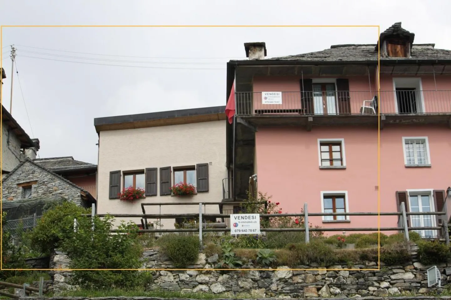 Maison bifamiliale - Photo 1 sur 41