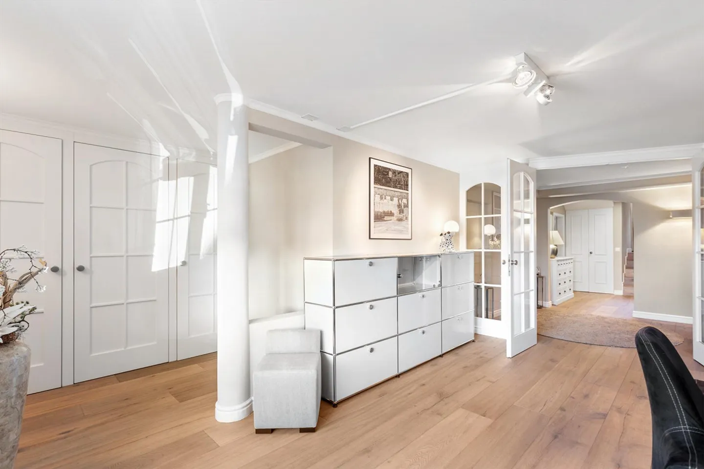 Casa unifamiliare in una zona residenziale privilegiata con vista - Foto 1 di 4
