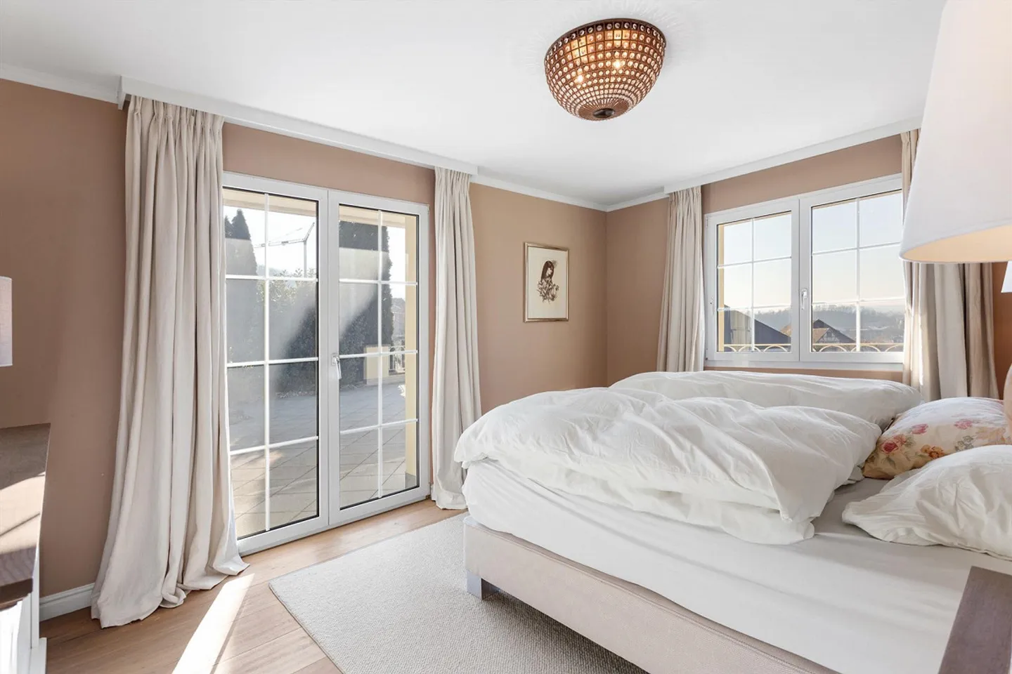 Casa unifamiliare in una zona residenziale privilegiata con vista - Foto 4 di 4