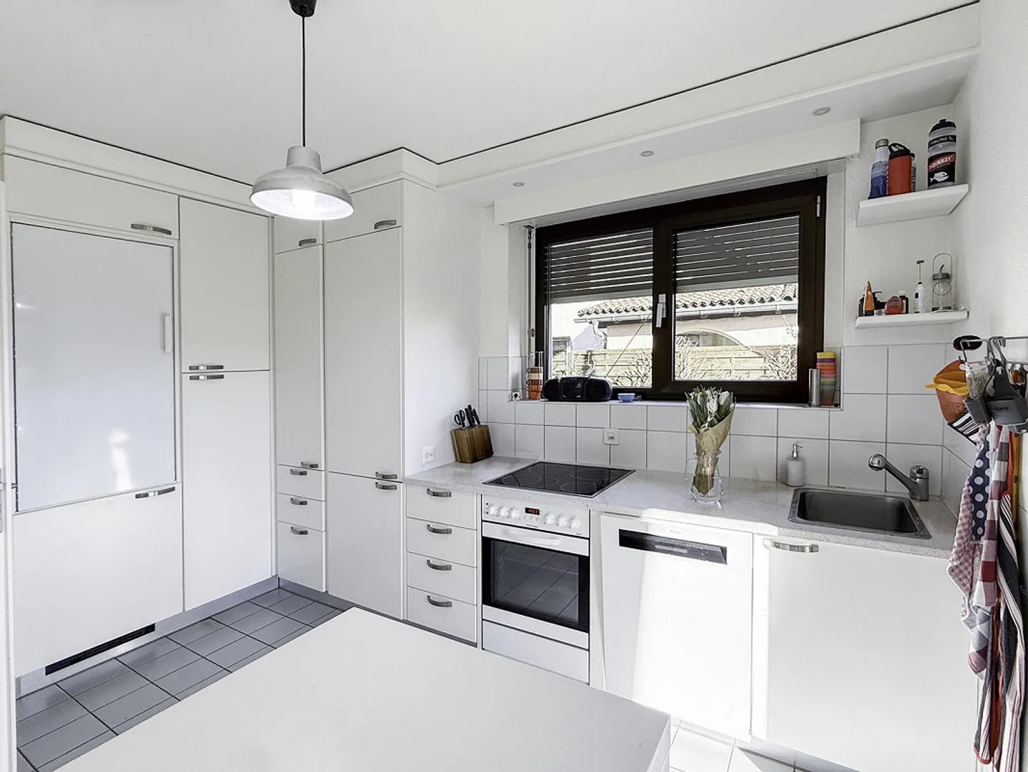 Haus mit zwei Wohnungen und schönem Garten - Foto 12 von 30