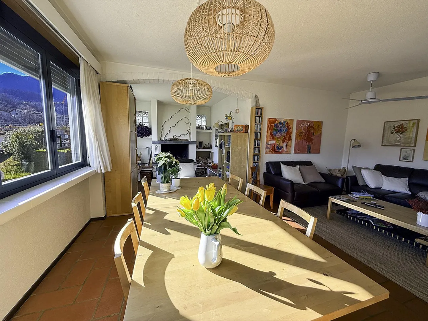 Haus mit zwei Wohnungen und schönem Garten - Foto 7 von 30