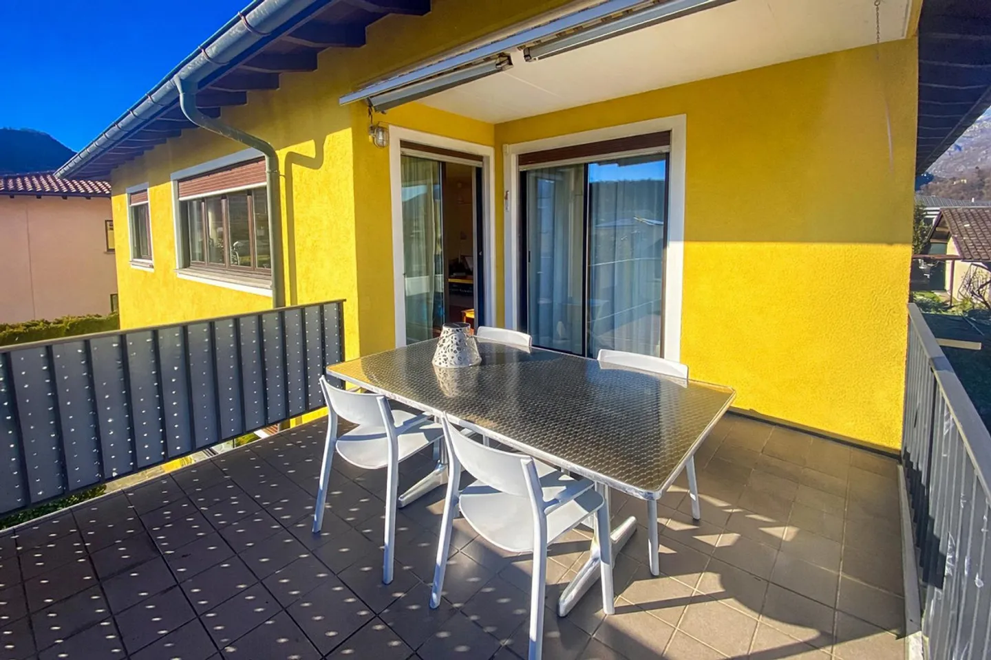 Haus mit zwei Wohnungen und schönem Garten - Foto 14 von 30