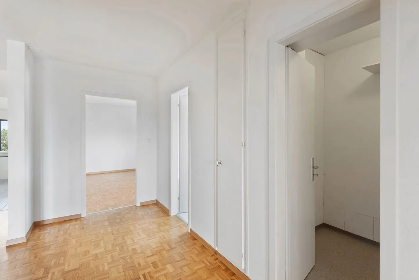 Charmante Wohnung mit Bergsicht - Foto 6 von 7