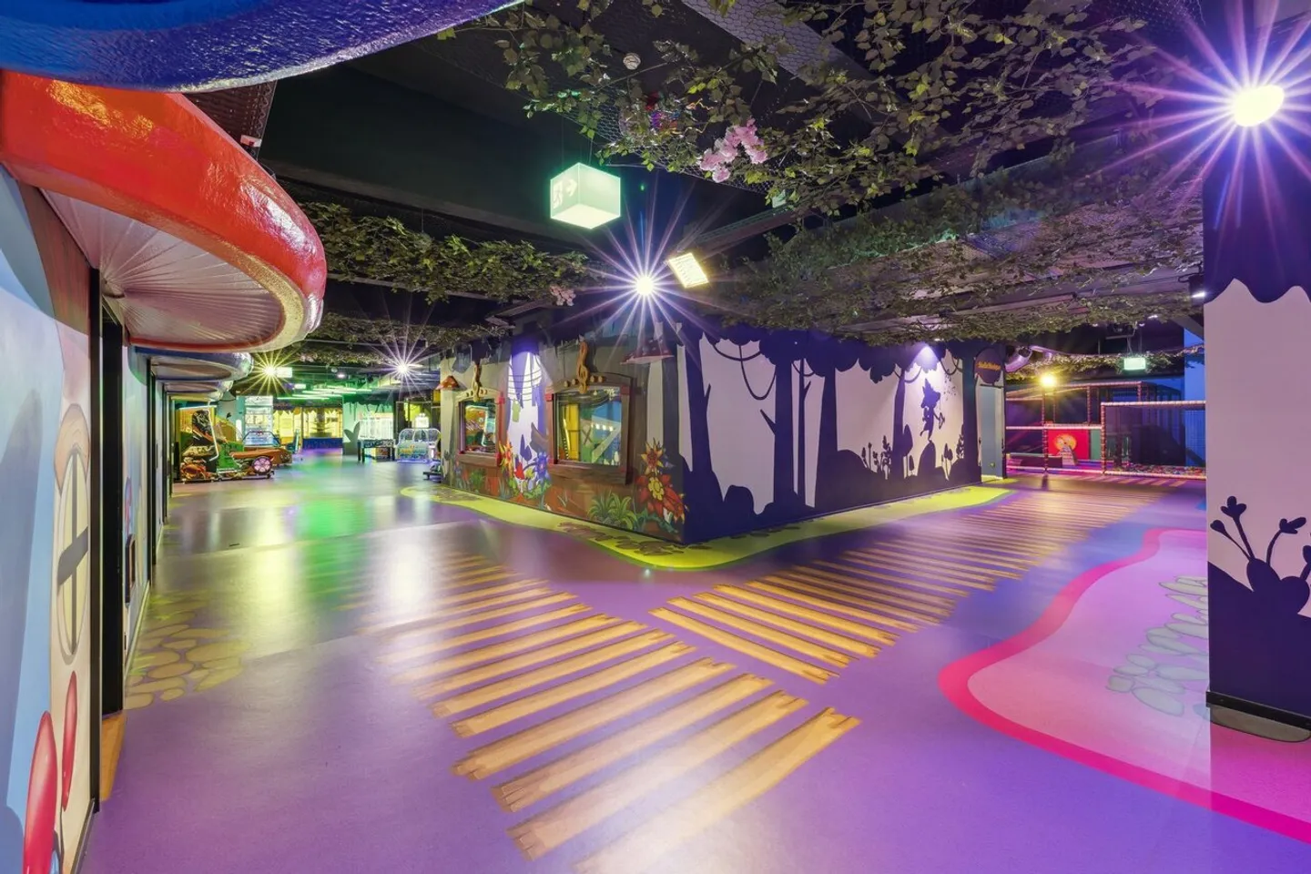 Large leisure space for rent - 10,379 m² in Rennaz - Photo 11 of 21