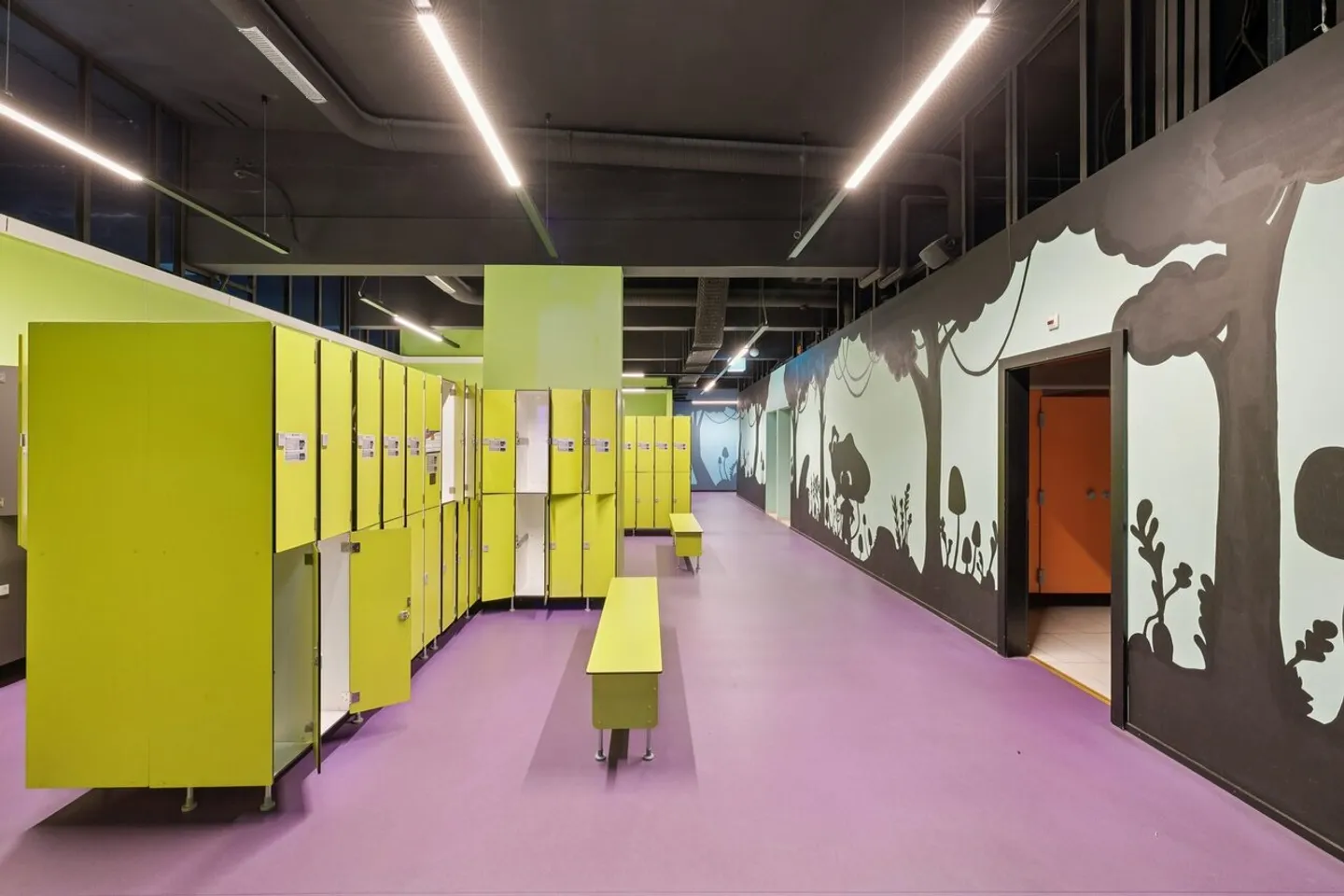 Large leisure space for rent - 10,379 m² in Rennaz - Photo 9 of 21