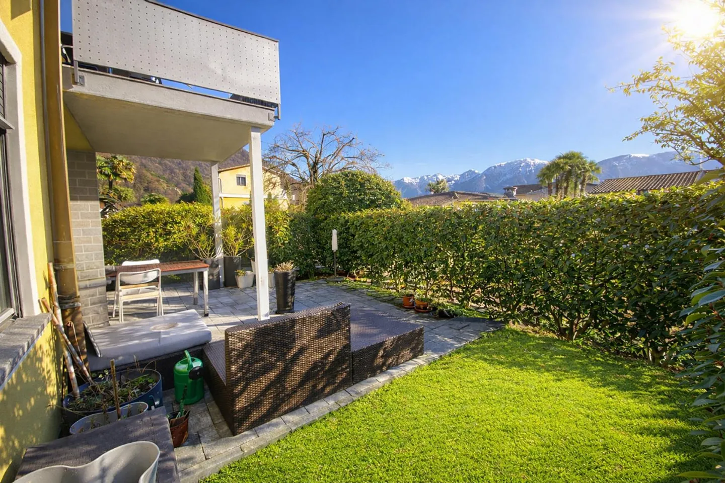 Haus mit zwei Wohnungen und schönem Garten - Foto 19 von 30