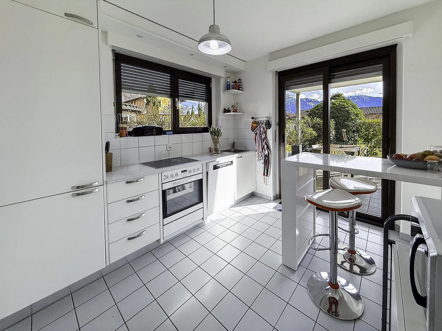 Haus mit zwei Wohnungen und schönem Garten - Foto 21 von 30