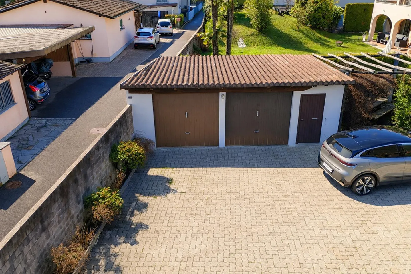 Haus mit zwei Wohnungen und schönem Garten - Foto 29 von 30