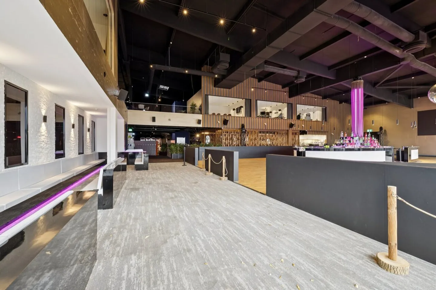 Large leisure space for rent - 10,379 m² in Rennaz - Photo 17 of 21