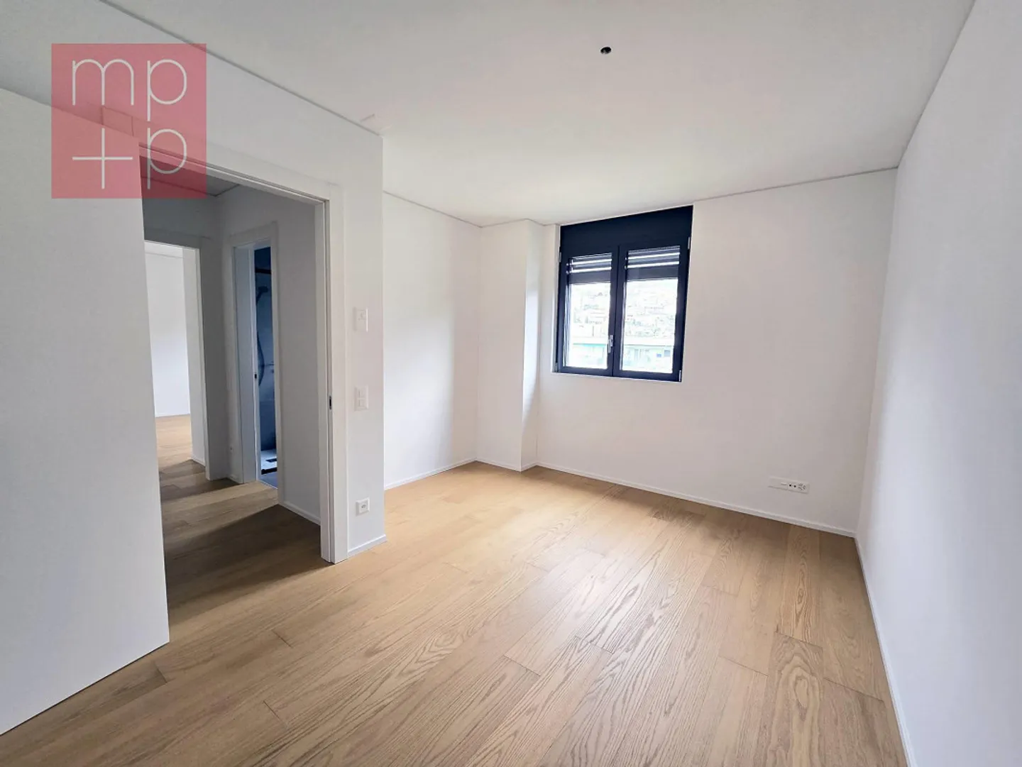 Modernes 4,5-Zimmer-Apartment - Foto 6 von 8