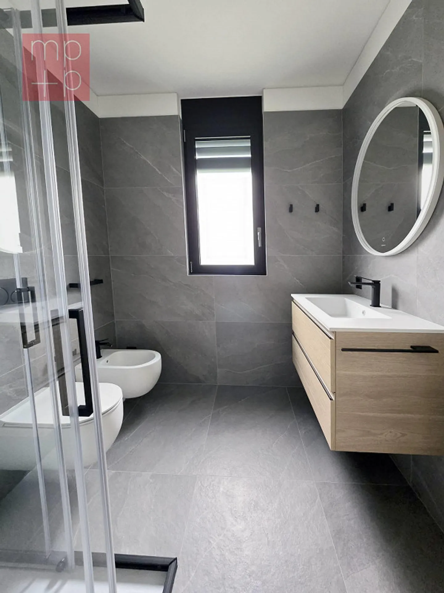 Modernes 4,5-Zimmer-Apartment - Foto 7 von 8