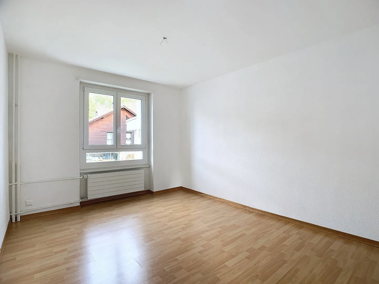 Appartement 4 pièces avec balcon - Photo 4 sur 12