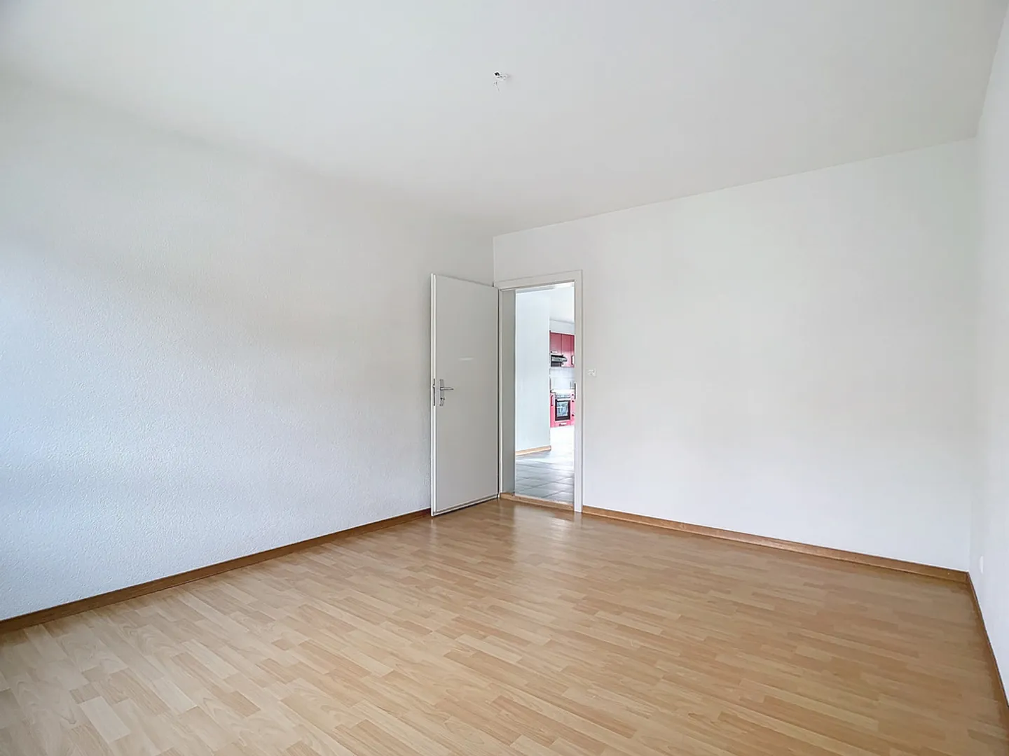 Appartement 4 pièces avec balcon - Photo 8 sur 12