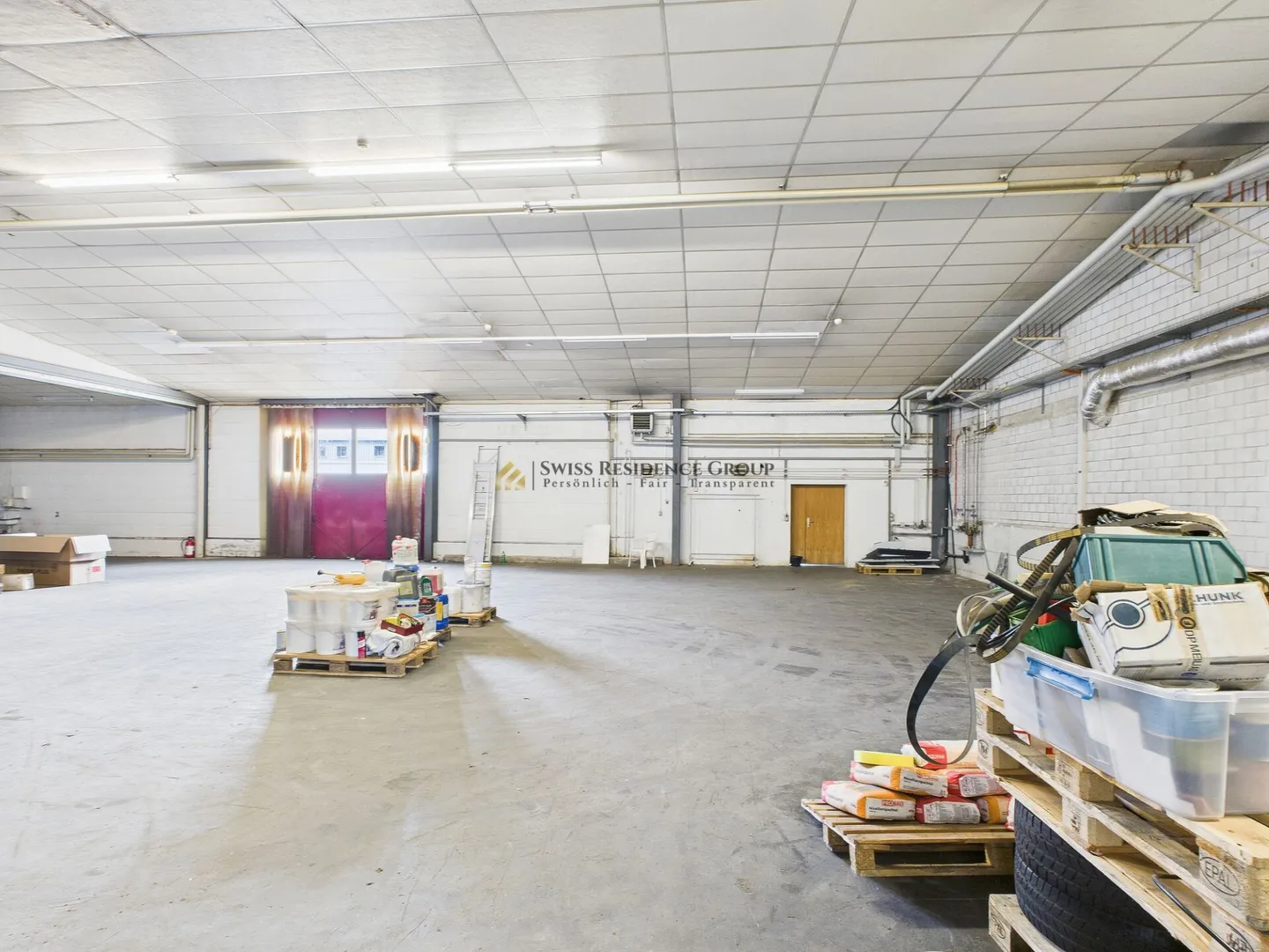 Investire vicino al confine: complesso per uffici e industriale in una posizione strategica di prim'ordine! - Foto 22 di 45