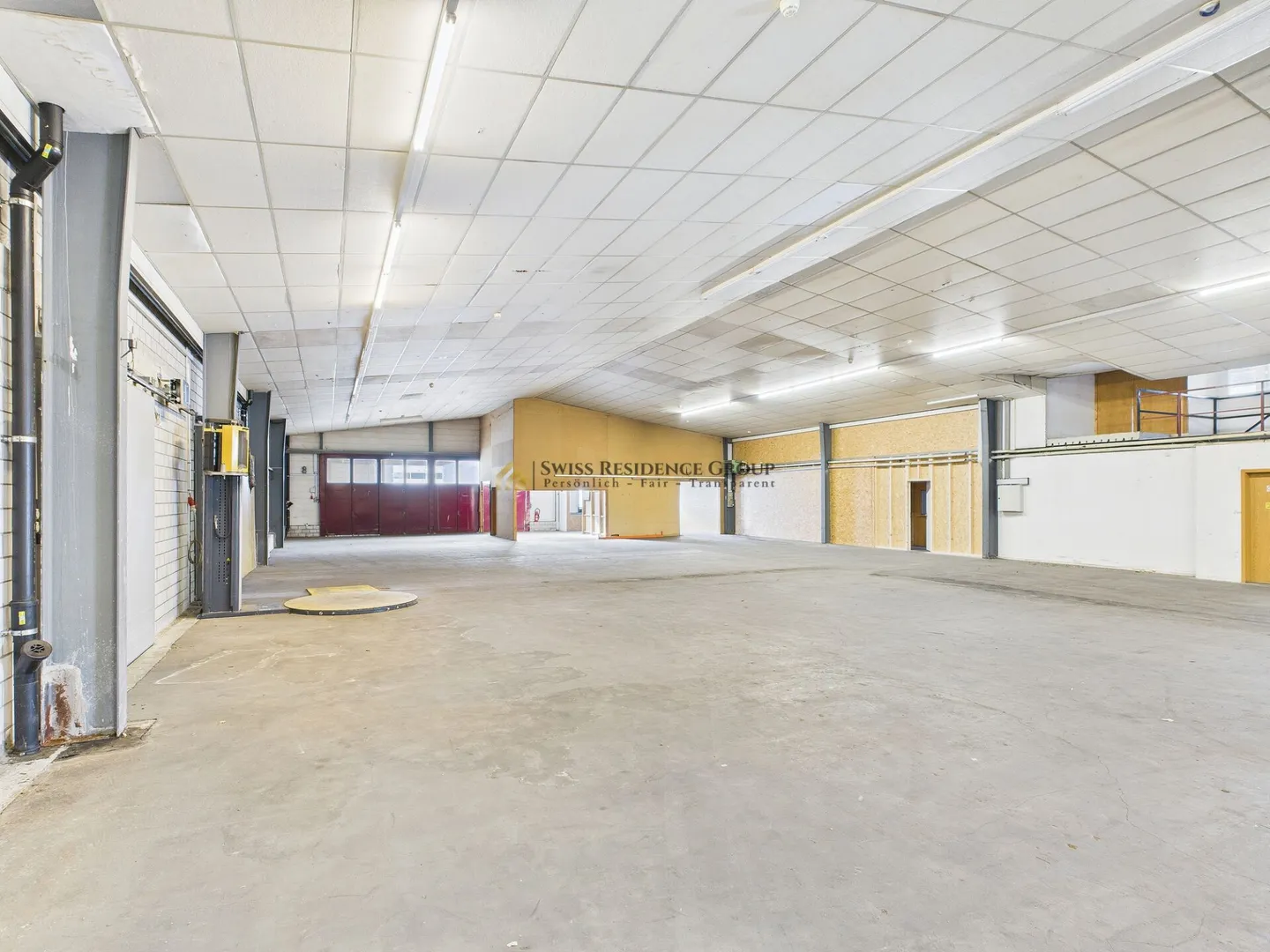 Investire vicino al confine: complesso per uffici e industriale in una posizione strategica di prim'ordine! - Foto 23 di 45