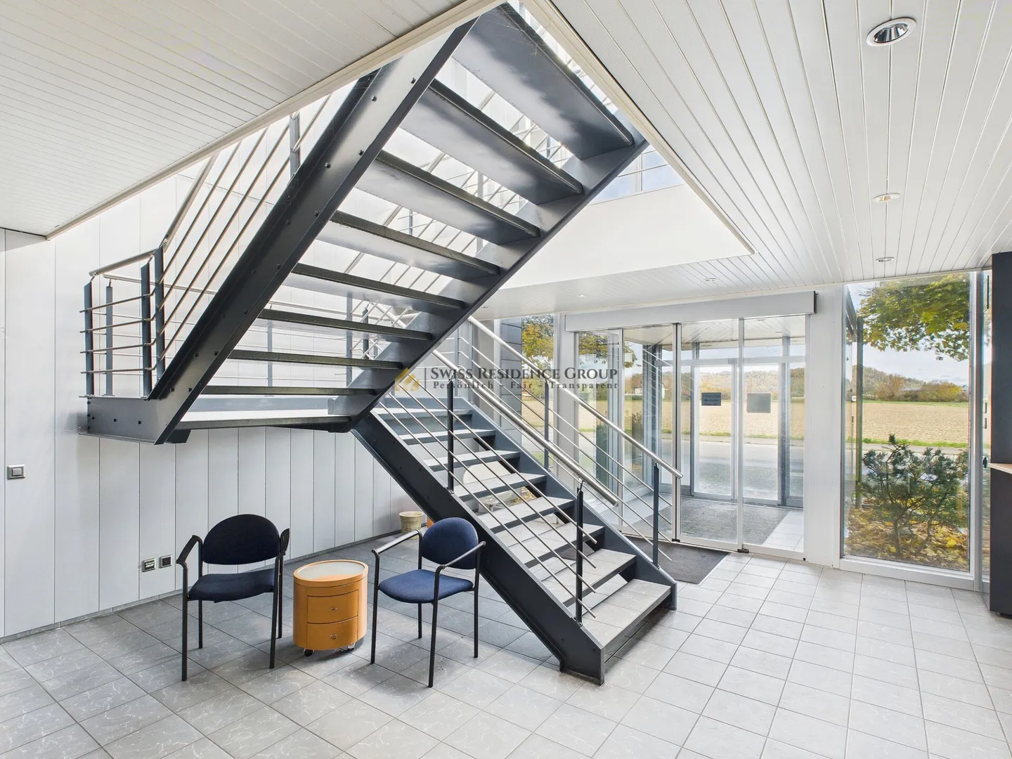 Investire vicino al confine: complesso per uffici e industriale in una posizione strategica di prim'ordine! - Foto 18 di 45