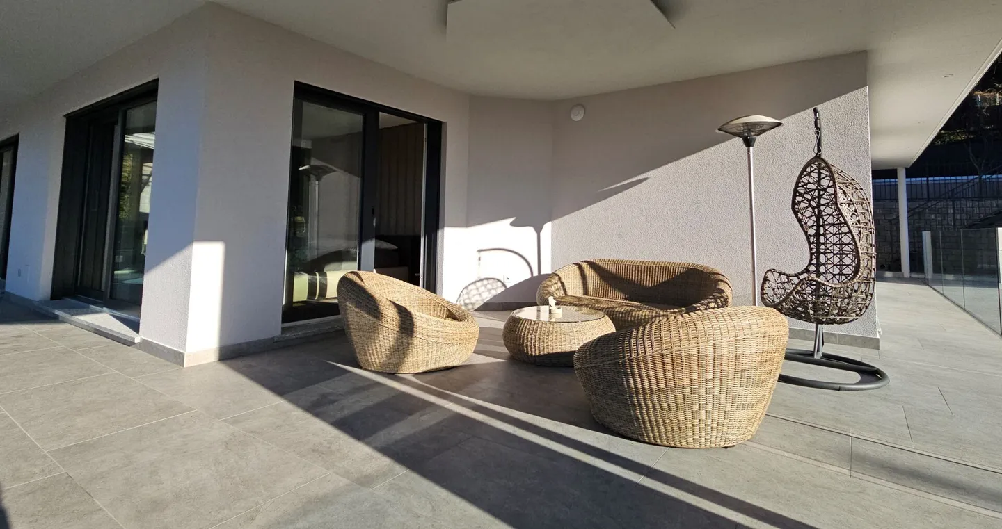 MODERN VILLA WITH POOL AND PANORAMIC ROOFTOP - Photo 14 of 24