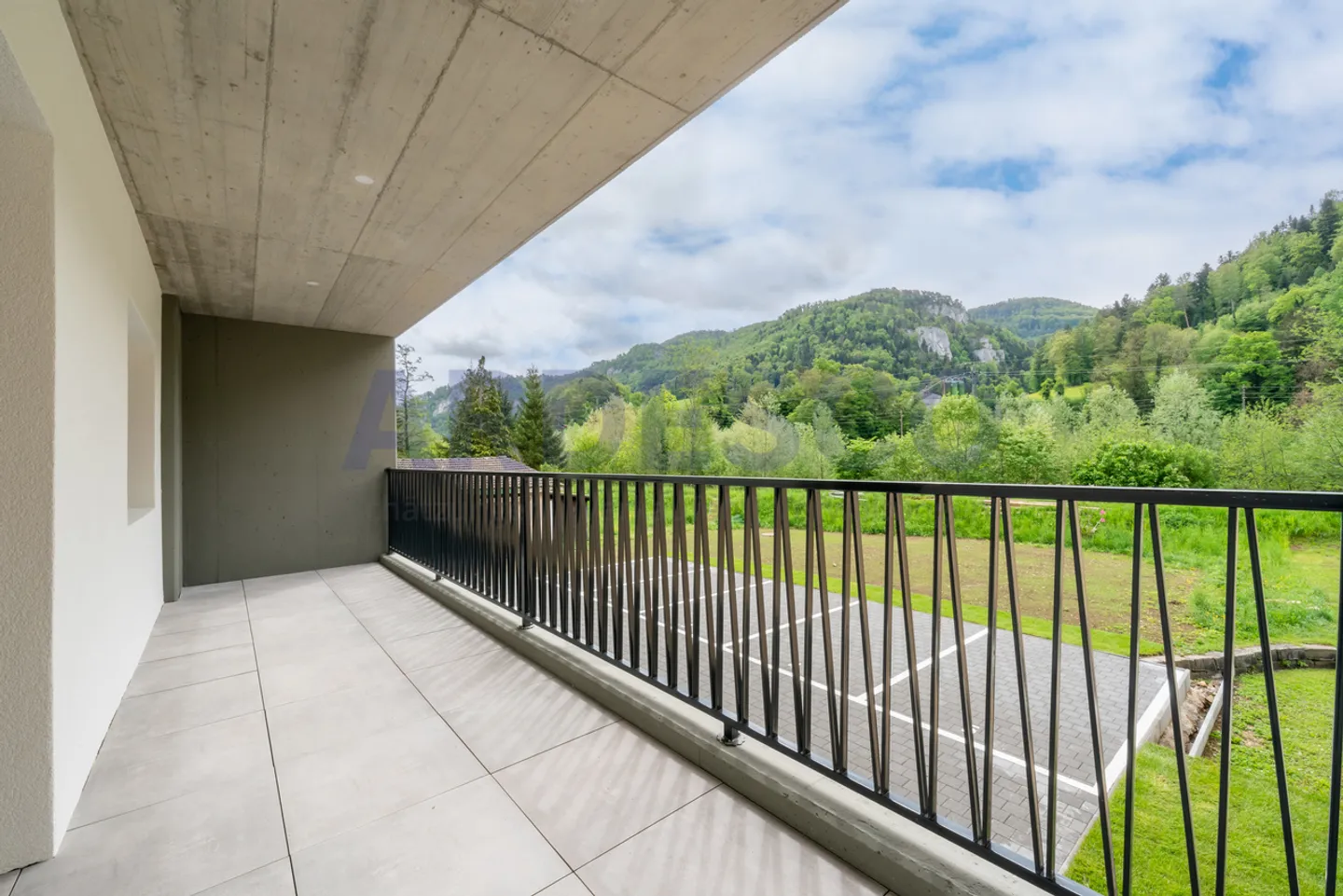 Beautifully renovated home! - Photo 6 of 7