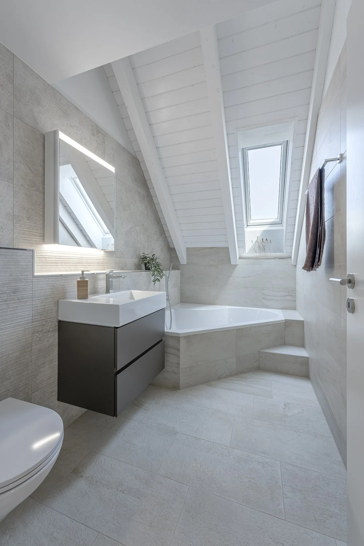 Exklusive Maisonette im Grünen - Foto 9 von 13