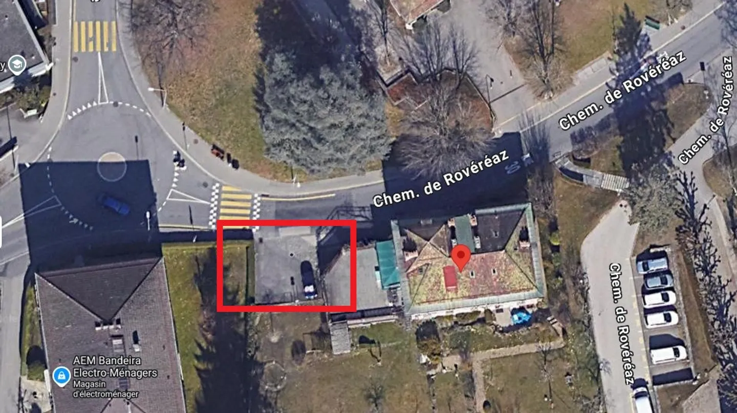 Außenparkplätze - Ch. de Rovéréaz 16, 1012 Lausanne - Foto 1 von 1