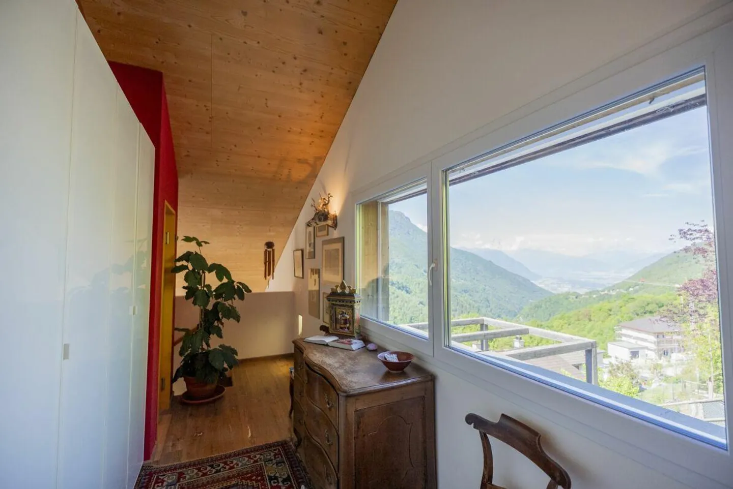 Villa di Design nel Verde con Vista Mozzafiato - Foto 6 di 21