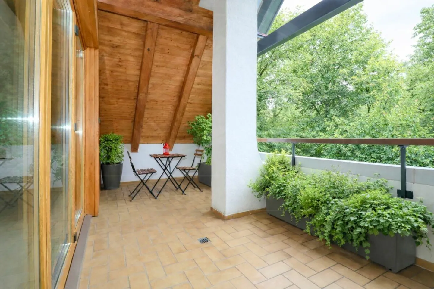 Appartement en duplex rénové de 5½ pièces à vendre dans le 'Schlössli' historique de Koblenz - Photo 23 sur 24