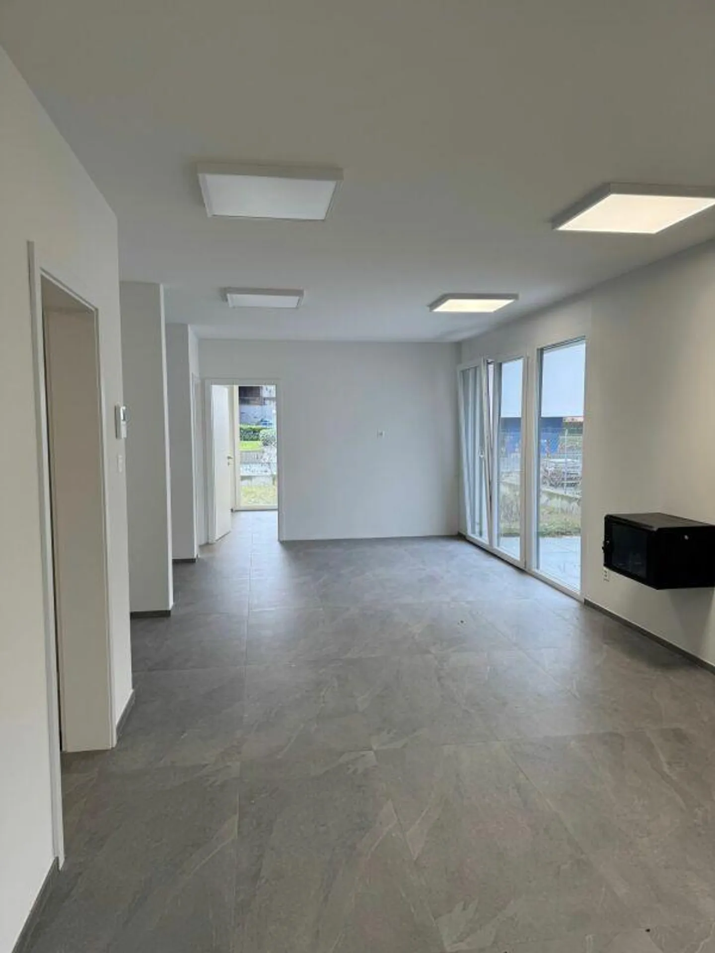Ufficio spazioso a San Vittore - Foto 2 di 7