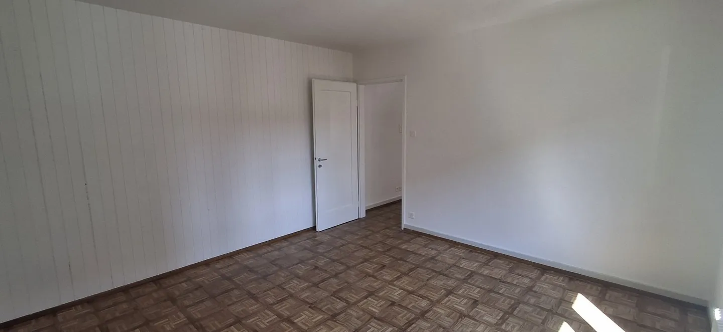 Appartamento spazioso di 4,5 stanze - Foto 4 di 6