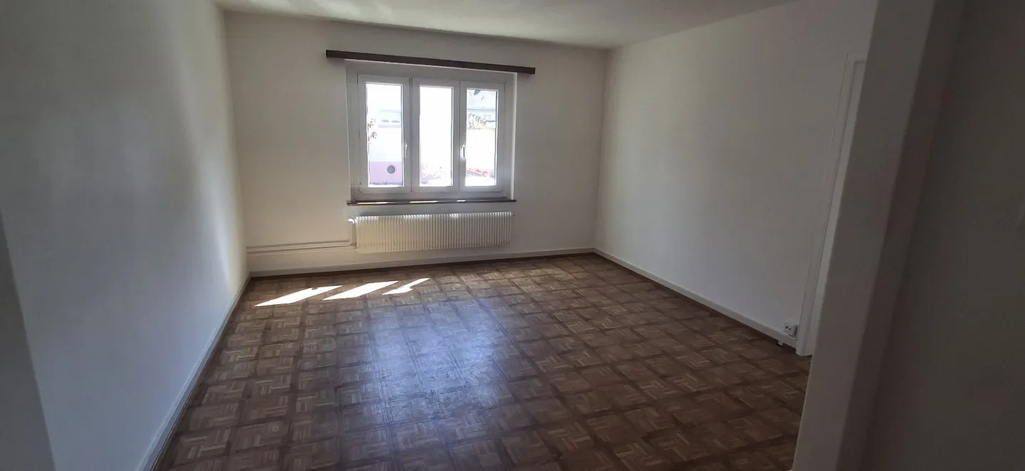 Appartamento spazioso di 4,5 stanze - Foto 1 di 6