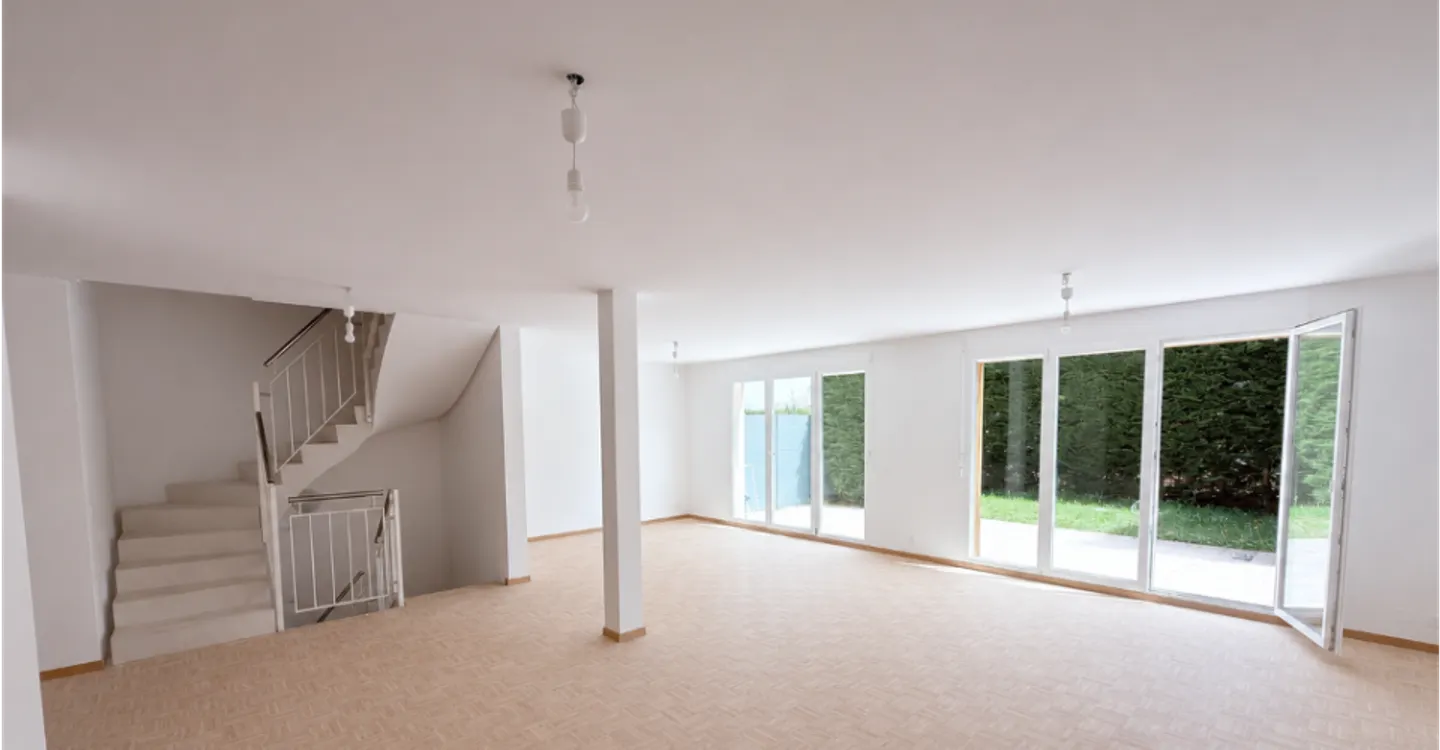 Villa familiare ristrutturata 225 m² - 5 camere - vista lago - La Rippe - Foto 5 di 8